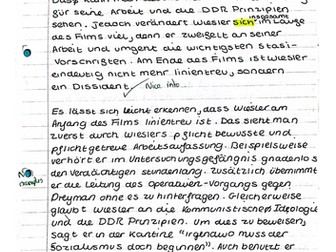 Inwiefern spielt Gerd Wiesler die Rolle eines linientreuen Stasi-Offiziers in Das Leben der Anderen?