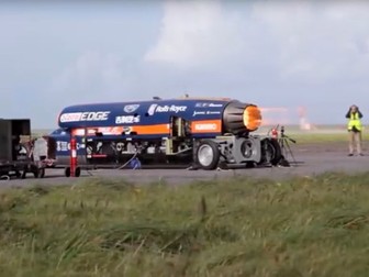 KS3 Forces, Motion, the Science behind building a 1000mph Jet and Rocket Car: Bloodhound SSC