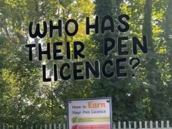 PEN LICENCE DISPLAY