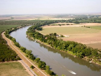 Floodplains and Levees