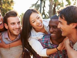 VIVA GCSE F/H ¿Qué haces en tu tiempo libre? - ¿Qué sueles hacer en tu tiempo libre?