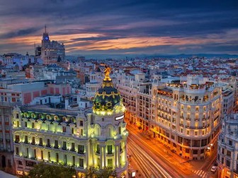 Booklet for GCSE/A level Spanish students to fill in on a cultural school trip to Madrid