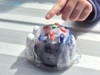 Stem: Blue-bots, Spheros, Virtual Reality and Scratch Jr  in Special Education.