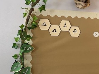 Hexagon alphabet letters phonics display